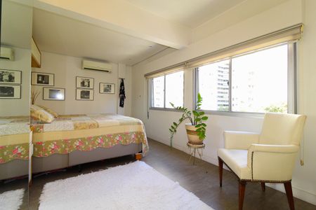 Apartamento à venda com 70m², 1 quarto e 1 vaga Apartamento à venda com 70m², 1 quarto e 1 vagaSuíte