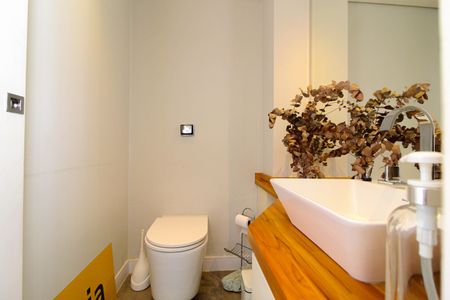 Apartamento à venda com 70m², 1 quarto e 1 vaga Apartamento à venda com 70m², 1 quarto e 1 vagaLavabo