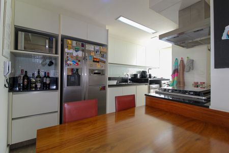 Apartamento à venda com 70m², 1 quarto e 1 vaga Apartamento à venda com 70m², 1 quarto e 1 vagaCozinha