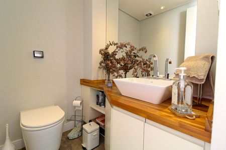 Apartamento à venda com 70m², 1 quarto e 1 vaga Apartamento à venda com 70m², 1 quarto e 1 vagaLavabo