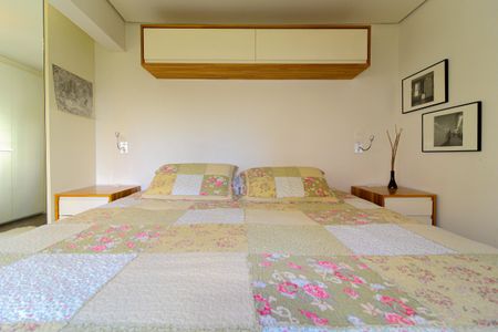 Apartamento à venda com 70m², 1 quarto e 1 vaga Apartamento à venda com 70m², 1 quarto e 1 vagaSuíte