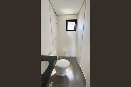 Apartamento à venda com 106m², 2 quartos e 2 vagas Apartamento à venda com 106m², 2 quartos e 2 vagasBanheiro da Suíte