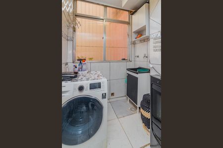 Apartamento à venda com 48m², 2 quartos e 1 vaga Apartamento à venda com 48m², 2 quartos e 1 vagaÁrea de Serviço
