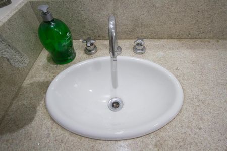 Apartamento à venda com 258m², 4 quartos e 4 vagas Apartamento à venda com 258m², 4 quartos e 4 vagasBanheiro da Suíte 3