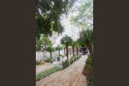 Apartamento à venda com 258m², 4 quartos e 4 vagas Apartamento à venda com 258m², 4 quartos e 4 vagasFachada