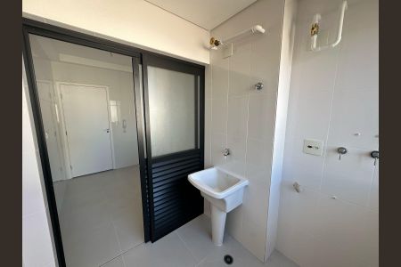 Apartamento à venda com 70m², 2 quartos e 1 vaga Apartamento à venda com 70m², 2 quartos e 1 vagaÁrea de Serviço