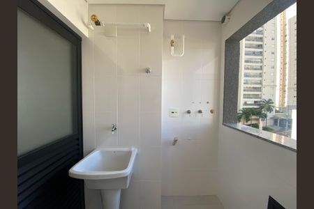 Apartamento à venda com 70m², 2 quartos e 1 vaga Apartamento à venda com 70m², 2 quartos e 1 vagaÁrea de Serviço