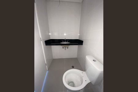 Apartamento à venda com 70m², 2 quartos e 1 vaga Apartamento à venda com 70m², 2 quartos e 1 vagaBanheiro