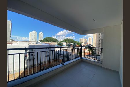 Apartamento à venda com 70m², 2 quartos e 1 vaga Apartamento à venda com 70m², 2 quartos e 1 vagaVaranda Sala