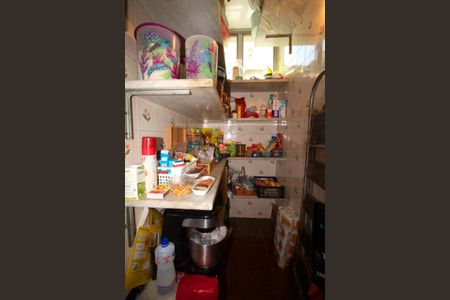 Casa à venda com 233m², 6 quartos e 6 vagas Casa à venda com 233m², 6 quartos e 6 vagasDespensa