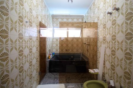 Casa à venda com 233m², 6 quartos e 6 vagas Casa à venda com 233m², 6 quartos e 6 vagasSuíte 2 Banheiro