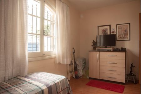 Casa à venda com 119m², 3 quartos e 2 vagasQuarto 1