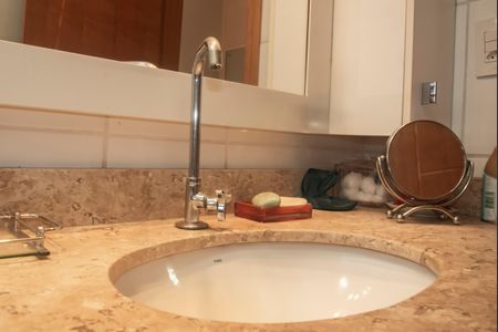 Casa à venda com 119m², 3 quartos e 2 vagasBanheiro da Suíte