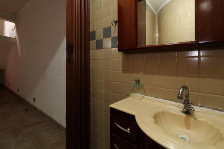 Casa à venda com 247m², 2 quartos e 2 vagasLavabo da sala