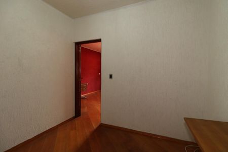 Casa à venda com 247m², 2 quartos e 2 vagasSaleta