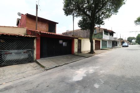 Casa à venda com 247m², 2 quartos e 2 vagasFachada