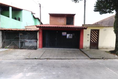 Casa à venda com 247m², 2 quartos e 2 vagasFachada