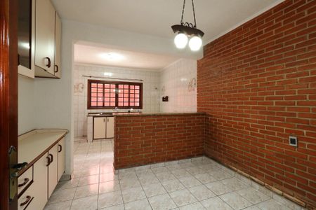Casa à venda com 247m², 2 quartos e 2 vagasCozinha