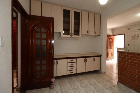 Casa à venda com 247m², 2 quartos e 2 vagasCozinha