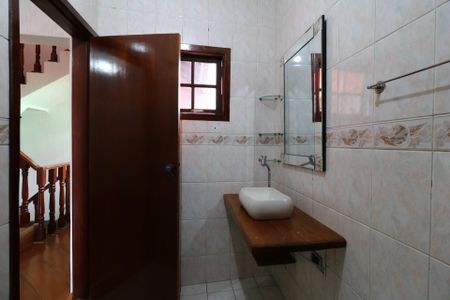 Casa à venda com 247m², 2 quartos e 2 vagasBanheiro Social