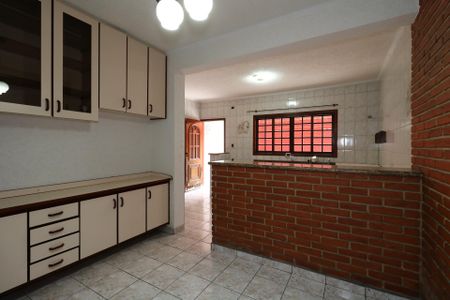 Casa à venda com 247m², 2 quartos e 2 vagasCozinha