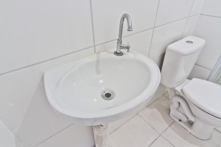 Apartamento para alugar com 35m², 2 quartos e sem vagaBanheiro