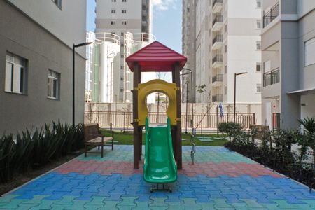 Apartamento para alugar com 35m², 2 quartos e sem vagaÁrea comum - Playground