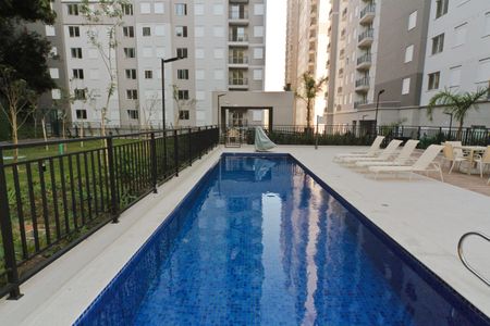 Apartamento para alugar com 35m², 2 quartos e sem vagaÁrea comum - Piscina