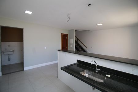 Casa de condomínio para alugar com 97m², 1 quarto e 1 vagaCozinha