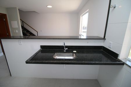 Casa de condomínio para alugar com 97m², 1 quarto e 1 vagaCozinha