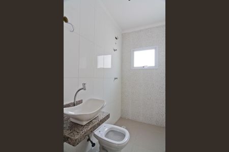 Casa à venda com 180m², 3 quartos e 5 vagas Casa à venda com 180m², 3 quartos e 5 vagasBanheiro