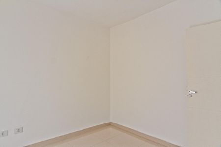 Casa à venda com 180m², 3 quartos e 5 vagas Casa à venda com 180m², 3 quartos e 5 vagasQuarto 2