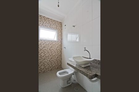 Casa à venda com 180m², 3 quartos e 5 vagas Casa à venda com 180m², 3 quartos e 5 vagasBanheiro da Suíte