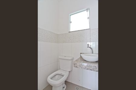 Casa à venda com 180m², 3 quartos e 5 vagas Casa à venda com 180m², 3 quartos e 5 vagasLavabo