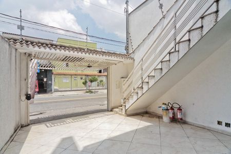 Casa à venda com 180m², 3 quartos e 5 vagas Casa à venda com 180m², 3 quartos e 5 vagasGaragem