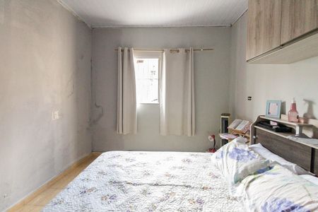 Casa à venda com 166m², 4 quartos e sem vaga Casa à venda com 166m², 4 quartos e sem vagaQuarto 1 Casa 1