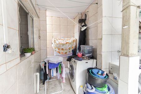 Casa à venda com 166m², 4 quartos e sem vaga Casa à venda com 166m², 4 quartos e sem vagaÁrea de Serviço Casa 1