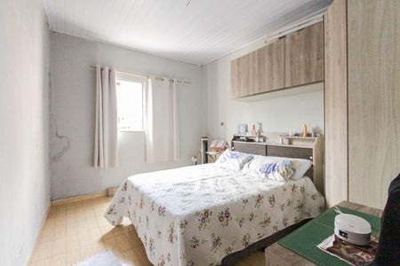 Casa à venda com 166m², 4 quartos e sem vaga Casa à venda com 166m², 4 quartos e sem vagaQuarto 1 Casa 1