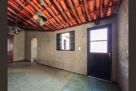 Casa à venda com 253m², 4 quartos e 1 vagaÁrea comum