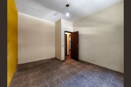 Casa à venda com 253m², 4 quartos e 1 vagaQuarto 1