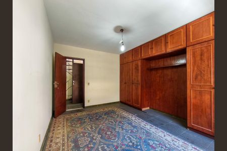 Casa à venda com 253m², 4 quartos e 1 vagaQuarto 4