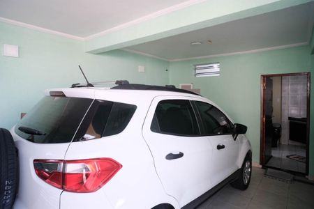 Casa à venda com 122m², 4 quartos e 1 vagaGaragem