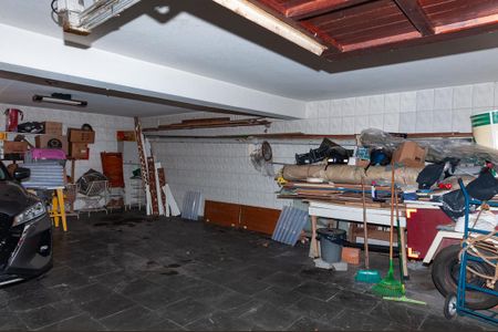 Casa à venda com 120m², 4 quartos e 2 vagas Casa à venda com 120m², 4 quartos e 2 vagasGaregem