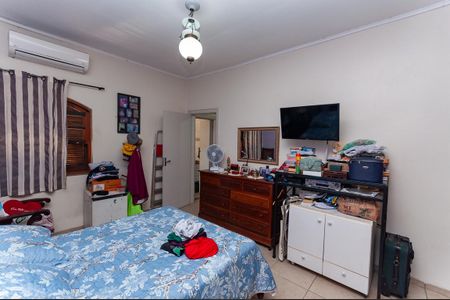 Casa à venda com 120m², 4 quartos e 2 vagas Casa à venda com 120m², 4 quartos e 2 vagasQuarto 1