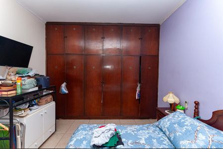 Casa à venda com 120m², 4 quartos e 2 vagas Casa à venda com 120m², 4 quartos e 2 vagasQuarto 1