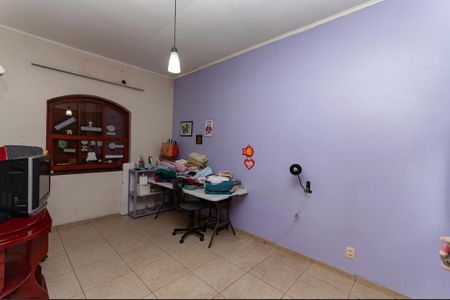 Casa à venda com 120m², 4 quartos e 2 vagas Casa à venda com 120m², 4 quartos e 2 vagasQuarto 2