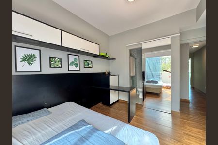 Casa de condomínio à venda com 320m², 4 quartos e 3 vagasSuíte 4