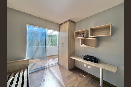 Casa de condomínio à venda com 320m², 4 quartos e 3 vagasSuíte 3