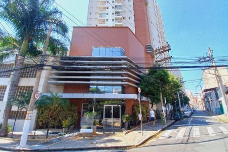 Apartamento à venda com 47m², 1 quarto e 1 vaga Apartamento à venda com 47m², 1 quarto e 1 vagaFachada do Prédio