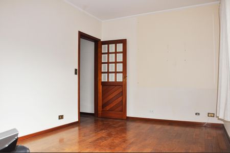 Casa à venda com 243m², 2 quartos e 2 vagas Casa à venda com 243m², 2 quartos e 2 vagas Quarto 02